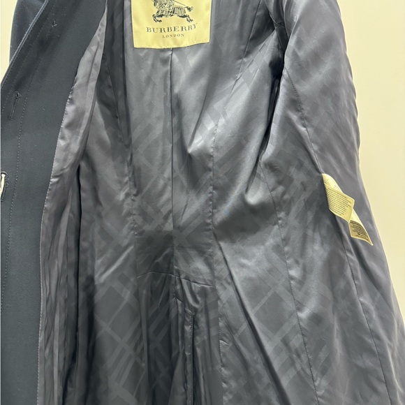 Burberry navy blue jacket - Picture 5 of 7